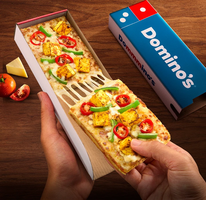 Pepper Paneer Twin Pizza Slices