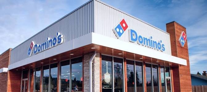 Domino’s Store